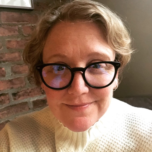 Meet your Posher, Kim - Picture 1 of 1